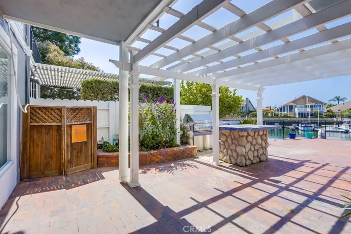 3452 Windspun Drive, Huntington Beach, California 92649