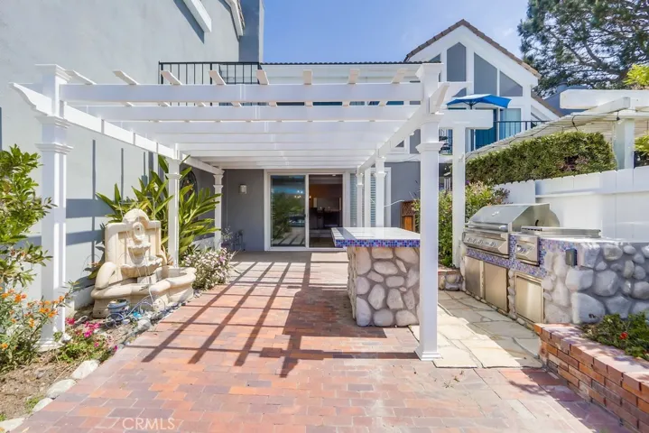 3452 Windspun Drive, Huntington Beach, California 92649
