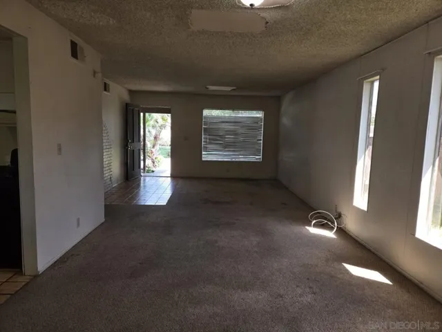 418 Richland Road, San Marcos, California 92069