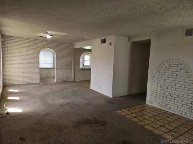 418 Richland Road, San Marcos, California 92069