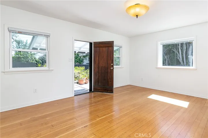 242 Mariposa Avenue, Sierra Madre, California 91024