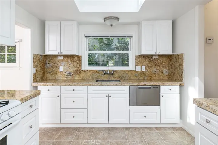 242 Mariposa Avenue, Sierra Madre, California 91024