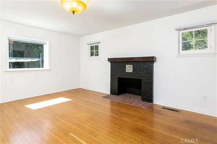 242 Mariposa Avenue, Sierra Madre, California 91024