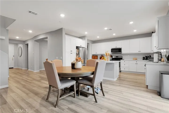 12658 Ava Loma Street, Victorville, California 92392