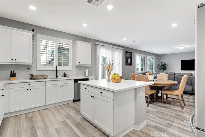 12658 Ava Loma Street, Victorville, California 92392