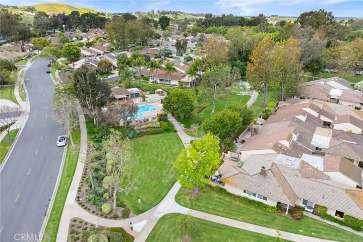 16 Eucalyptus, Irvine, California 92612