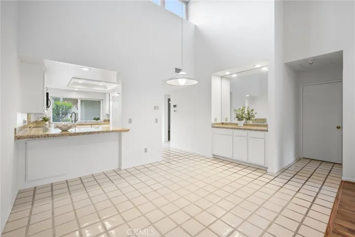 16 Eucalyptus, Irvine, California 92612