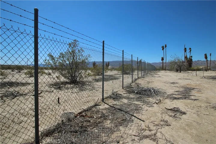 4242 Lear Avenue, 29 Palms, California 92277