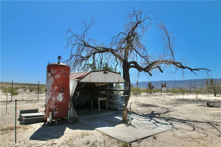 4242 Lear Avenue, 29 Palms, California 92277