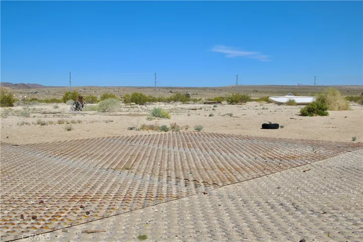 4242 Lear Avenue, 29 Palms, California 92277