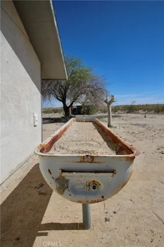 4242 Lear Avenue, 29 Palms, California 92277