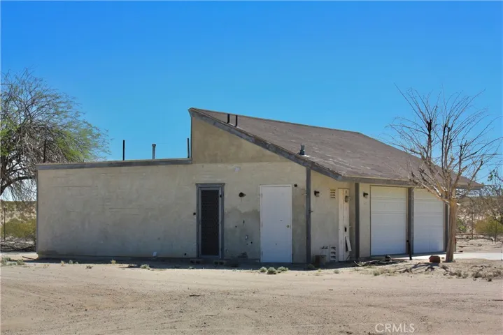 4242 Lear Avenue, 29 Palms, California 92277