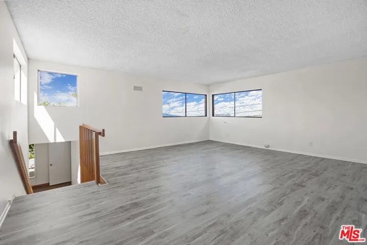 3901 Cody Road, Sherman Oaks, California 91403