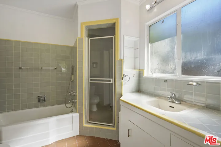 3901 Cody Road, Sherman Oaks, California 91403