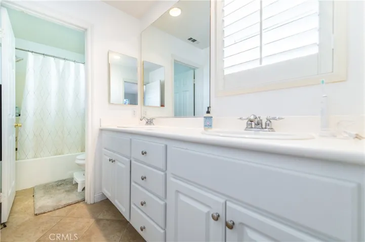 1876 Redfield Road, Riverside, California 92507