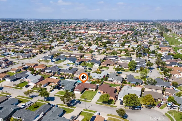 7809 La Mirada Circle, Buena Park, California 90620