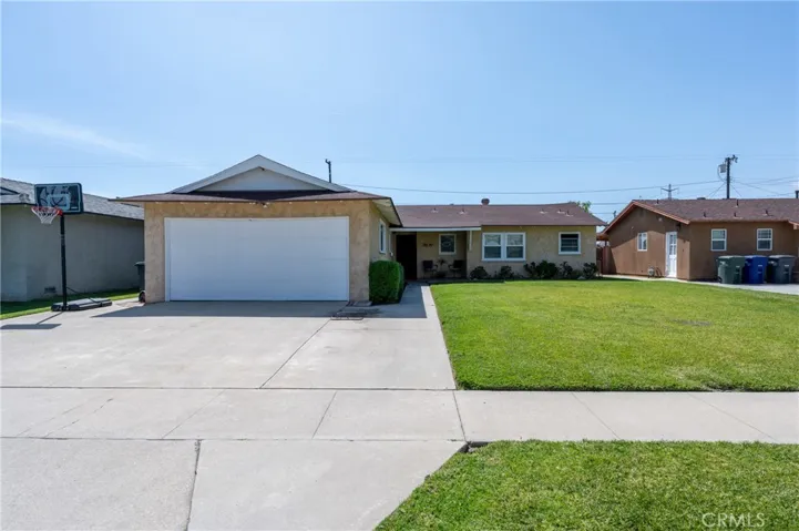 7809 La Mirada Circle, Buena Park, California 90620