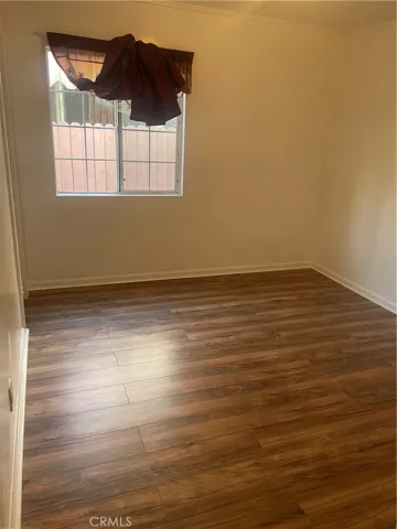 Room_Front House
