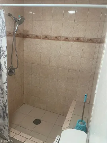 Shower_Front House