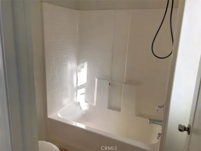 14975 S Highland Avenue 17, Fontana, California 92336