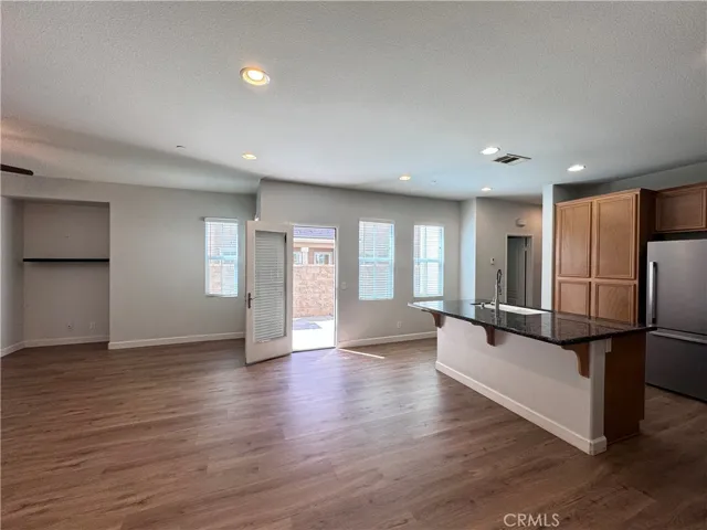14975 S Highland Avenue 17, Fontana, California 92336