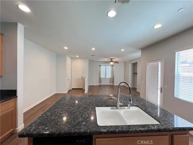 14975 S Highland Avenue 17, Fontana, California 92336