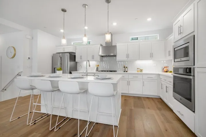 2900 Sanor Place 104, Santa Clara, California 95051