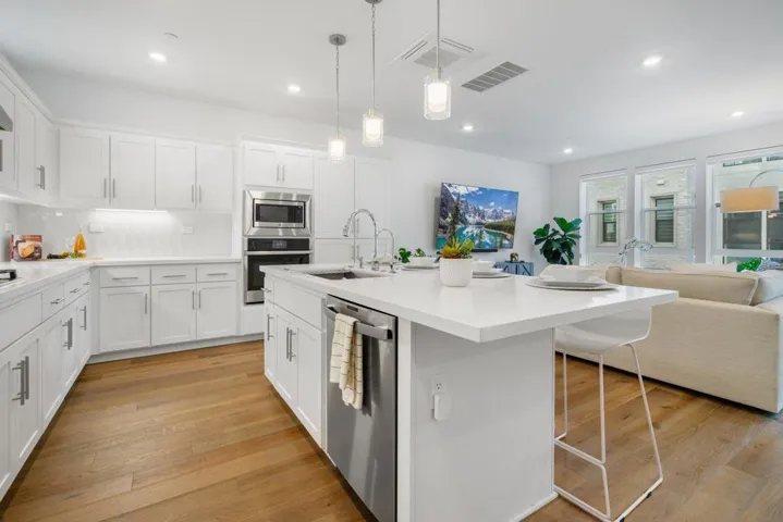 2900 Sanor Place 104, Santa Clara, California 95051