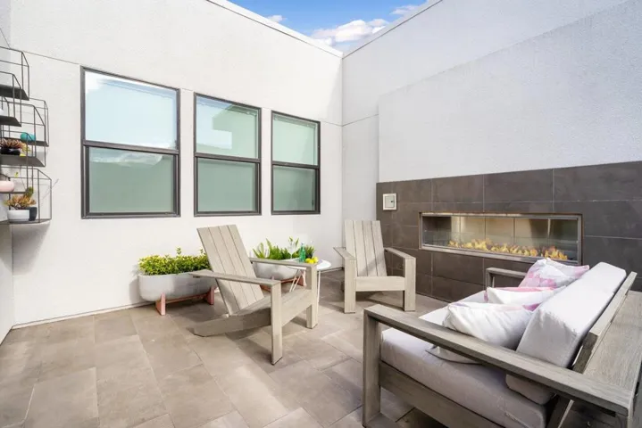 2900 Sanor Place 104, Santa Clara, California 95051