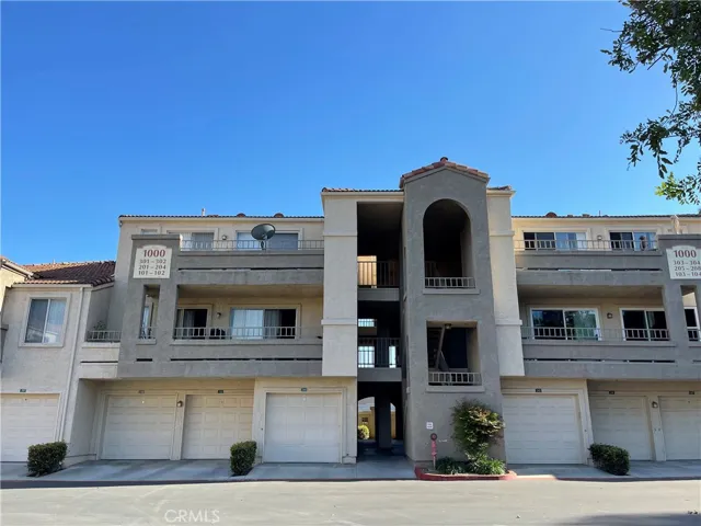 1000 Vista Del Cerro Drive 303, Corona, California 92879