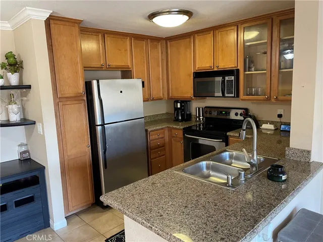 1000 Vista Del Cerro Drive 303, Corona, California 92879