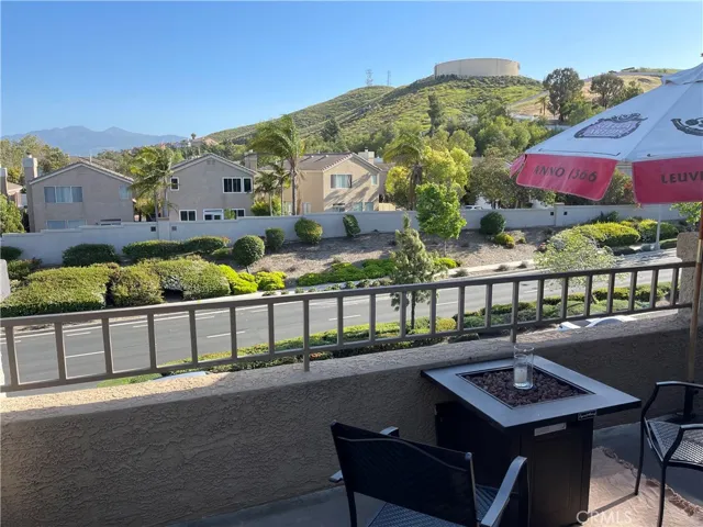 1000 Vista Del Cerro Drive 303, Corona, California 92879