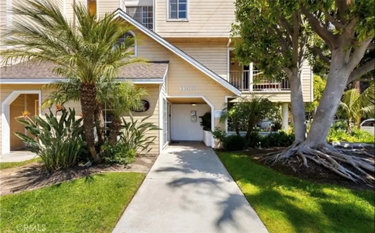 1100 Newport Avenue 306, Long Beach, California 90804