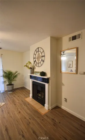 1100 Newport Avenue 306, Long Beach, California 90804