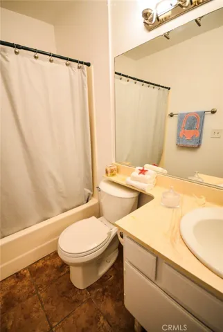 1100 Newport Avenue 306, Long Beach, California 90804