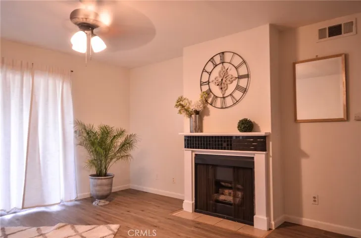1100 Newport Avenue 306, Long Beach, California 90804