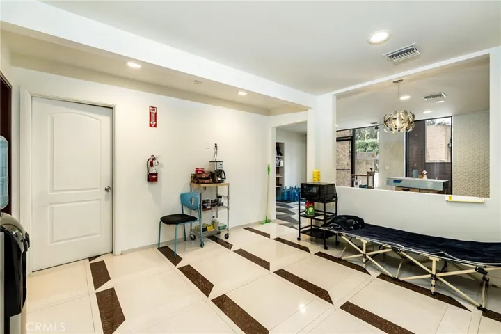 1741 Torrance Boulevard E, Torrance, California 90501