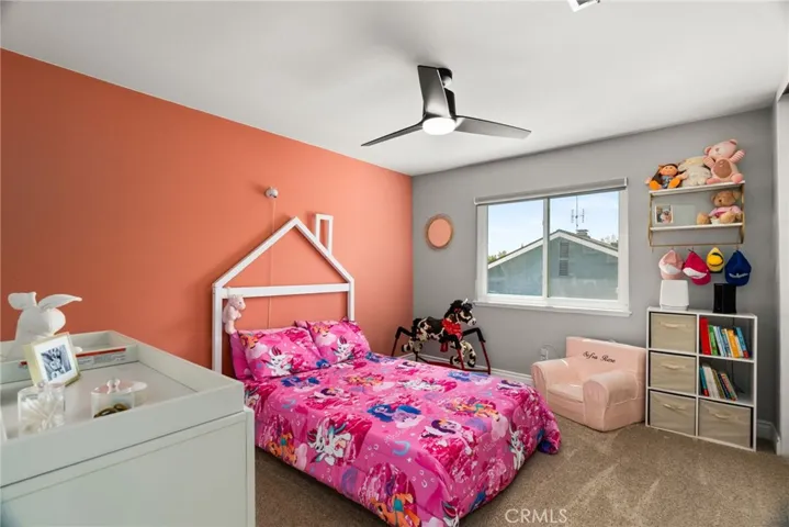 452 E Avalon Court, Upland, California 91784