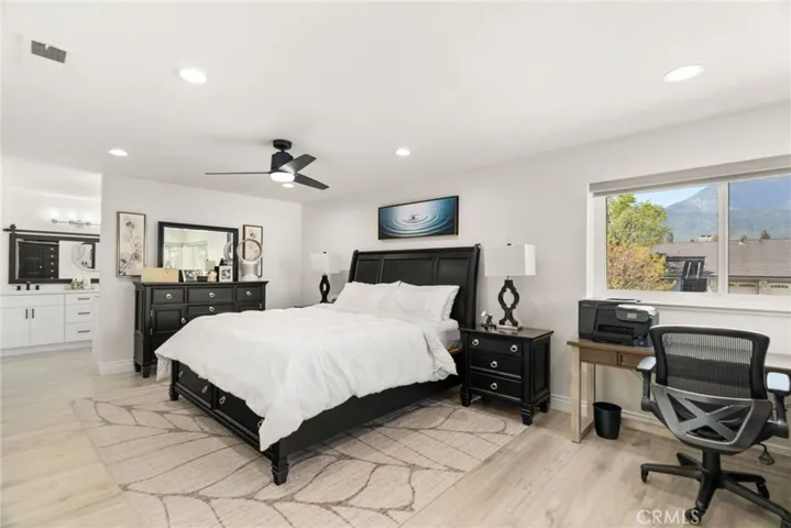 452 E Avalon Court, Upland, California 91784