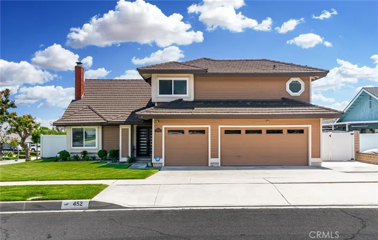 452 E Avalon Court, Upland, California 91784