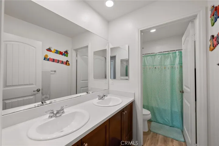 15516 Vanilla Bean Lane, Fontana, California 92336