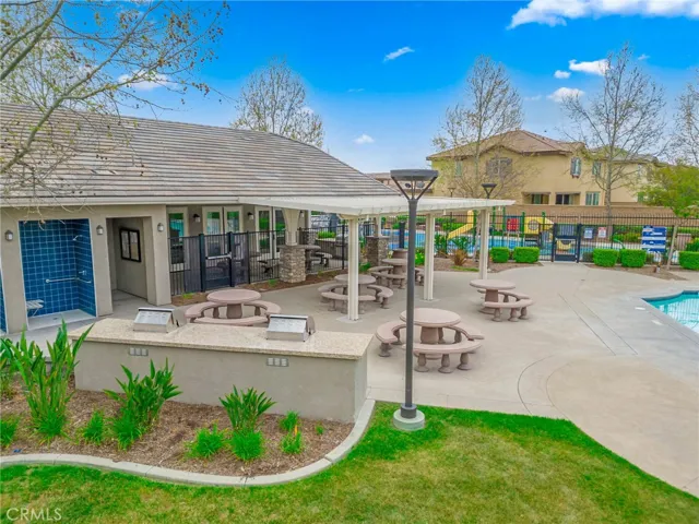 15516 Vanilla Bean Lane, Fontana, California 92336