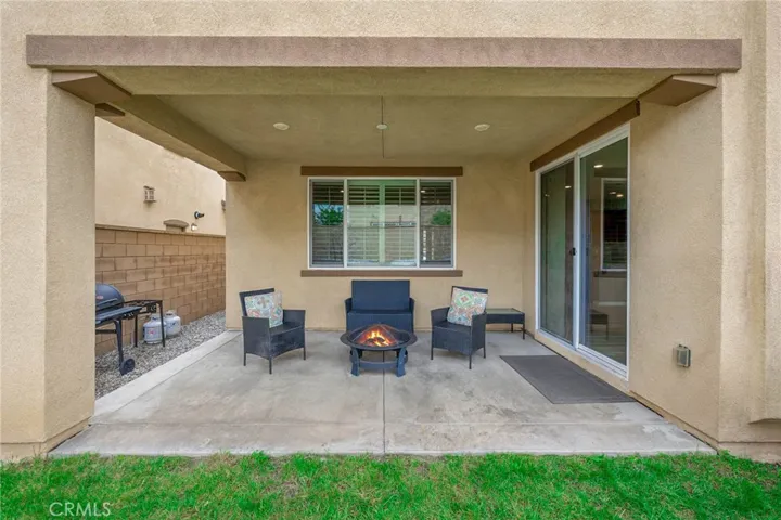 15516 Vanilla Bean Lane, Fontana, California 92336