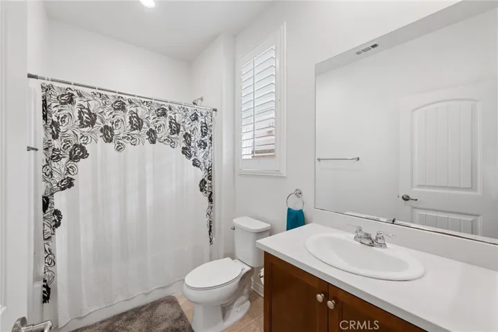 15516 Vanilla Bean Lane, Fontana, California 92336