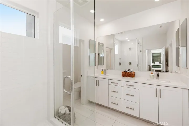 2245 Skylar Place, Tustin, California 92782
