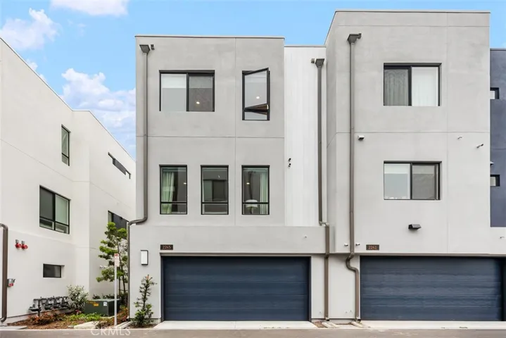 2245 Skylar Place, Tustin, California 92782