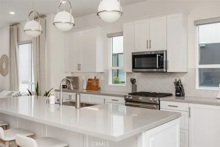2245 Skylar Place, Tustin, California 92782
