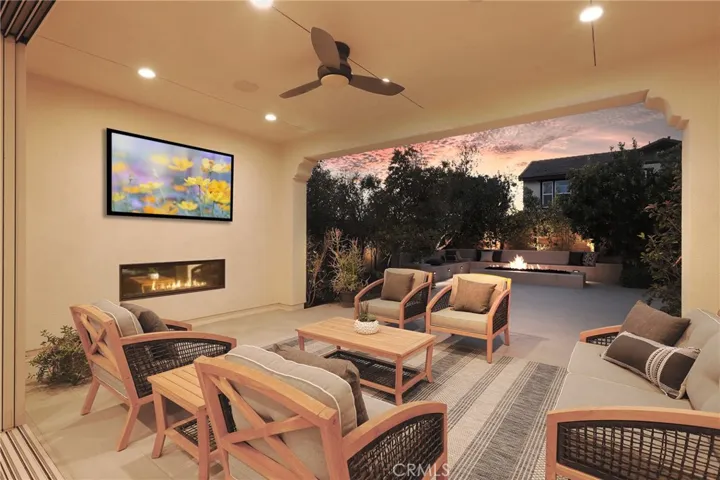 109 Mustard, Irvine, California 92618