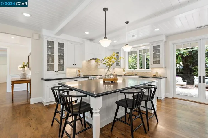 5 Los Alamos Court, Alamo, California 94507