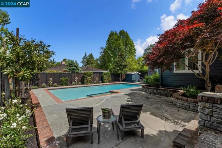5 Los Alamos Court, Alamo, California 94507